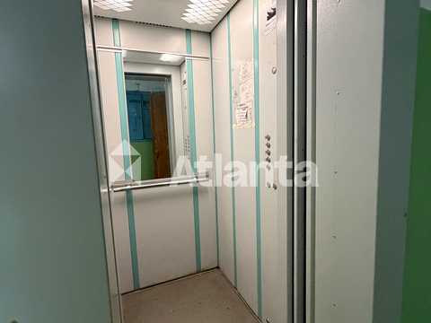 квартира за адресою Академіка Корольова вул., 118