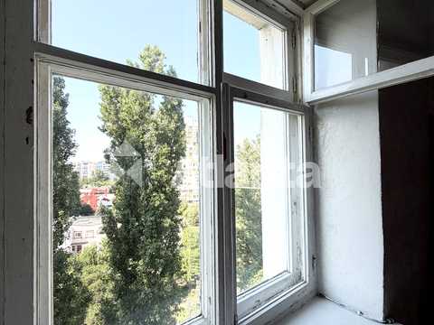 квартира за адресою Академіка Корольова вул., 118