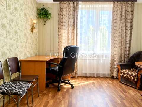 квартира по адресу Академика Глушкова просп., 9-Г