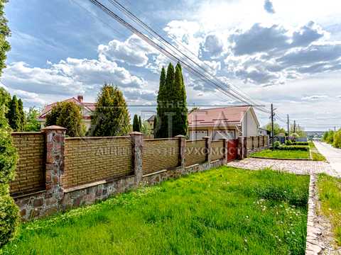 будинок за адресою вул. Чорнобильська, 19
