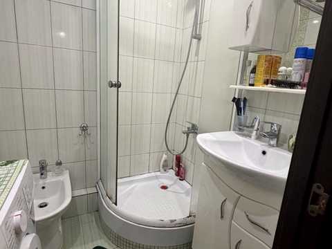 квартира за адресою Паркова вул., 8