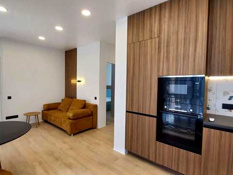 квартира за адресою Салютна вул., 2к25