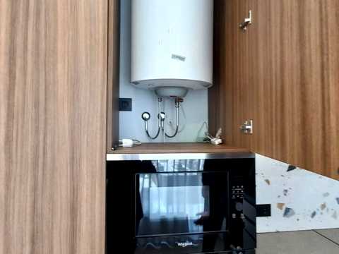 квартира за адресою Салютна вул., 2к25