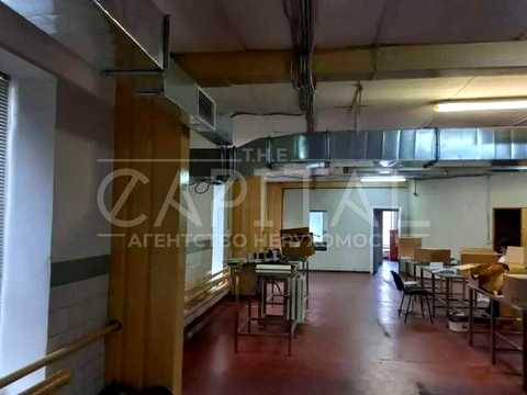 комерційна за адресою Зрошувальна вул., 3-Б