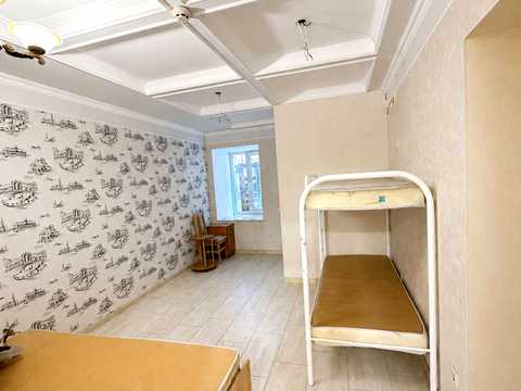 комерційна за адресою Святослава Караванського вул. (Жуковського), 31