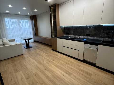 квартира за адресою Студентська вул., 24