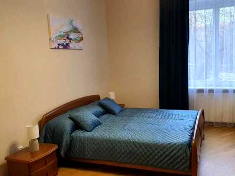 квартира за адресою Олександра Олеся вул., 25-В