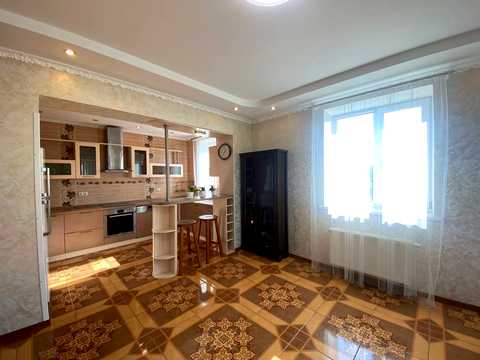 будинок за адресою с. Крюківщина, Квіткова вул., 16