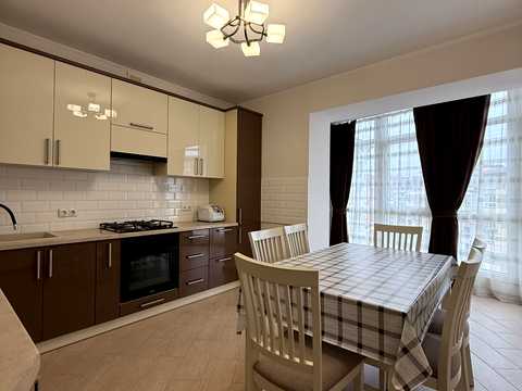 квартира за адресою Слобідська вул., 32