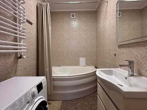 квартира за адресою Слобідська вул., 32