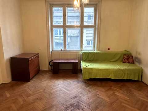 квартира по адресу Семёна Гулака-Артемовского ул., 6