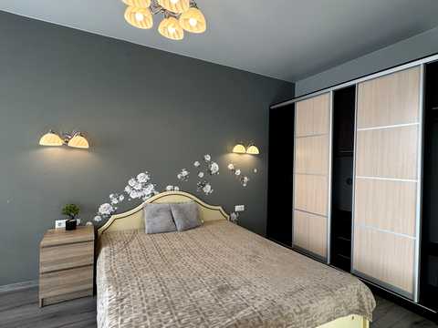 квартира за адресою Абрикосова вул., 1-Б
