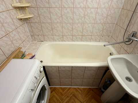 квартира по адресу Коломыйская ул., 3