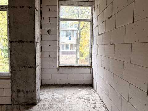 коммерческая по адресу Космонавтов просп., 76
