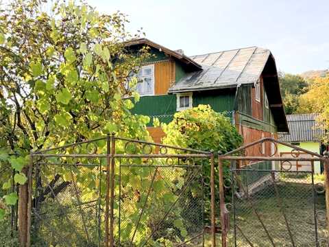 дом по адресу Джерельна-Бічна ул., 6