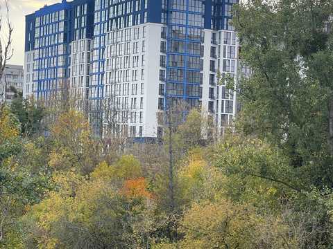 квартира за адресою Героїв Десантників вул., (Будинок)