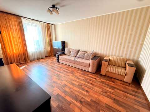 квартира за адресою Феодосійський пров., 14