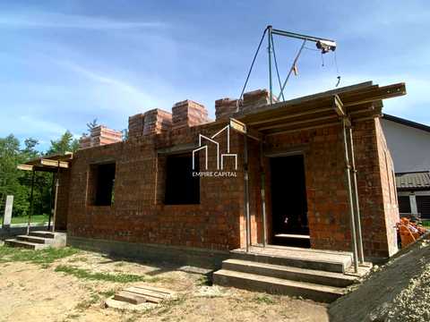 будинок за адресою с. Конопниця, Степана Бандери вул.