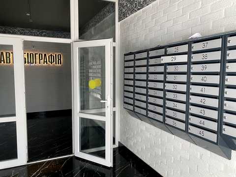квартира за адресою Озерна вул., (Будинок 1)