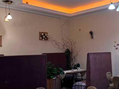 комерційна за адресою Михайла Грушевського вул., 1
