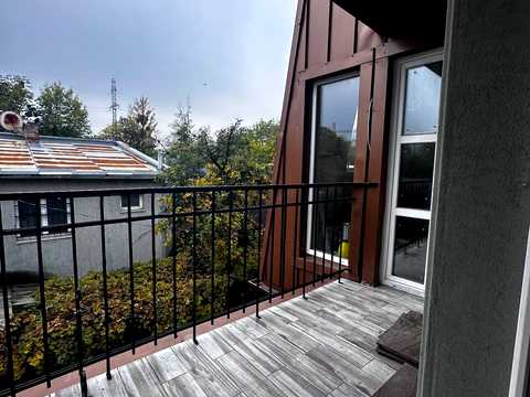 комерційна за адресою Городоцька вул., 227