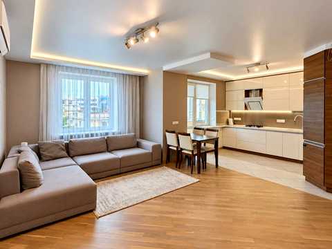 квартира за адресою Братів Міхновських вул. (Московська), 32-Б