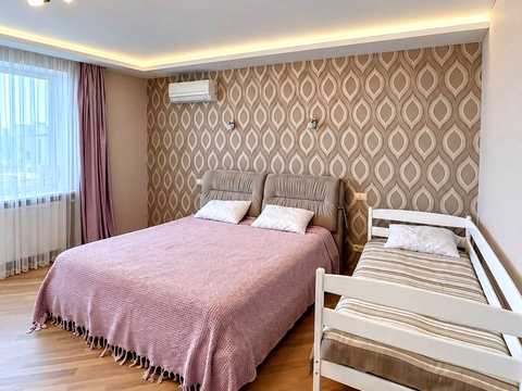 квартира за адресою Братів Міхновських вул. (Московська), 32-Б