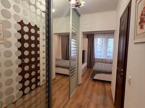 квартира по адресу Софии Русовой ул., 7
