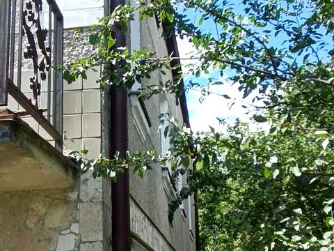 будинок за адресою Сонячна вул.