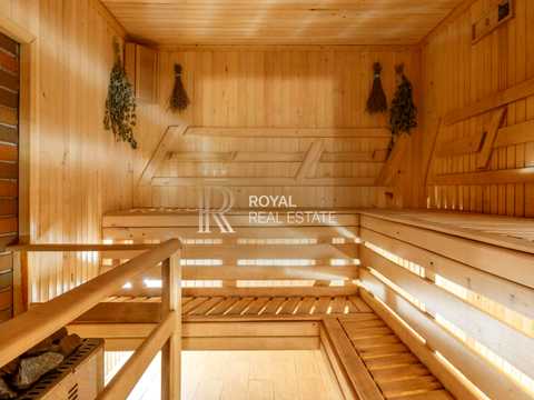 будинок за адресою Максима Рильського вул.