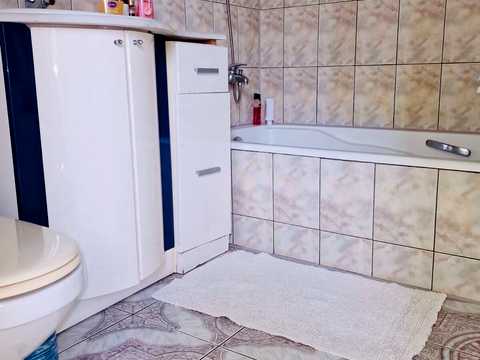 дом по адресу с. Лютеж, Приморская