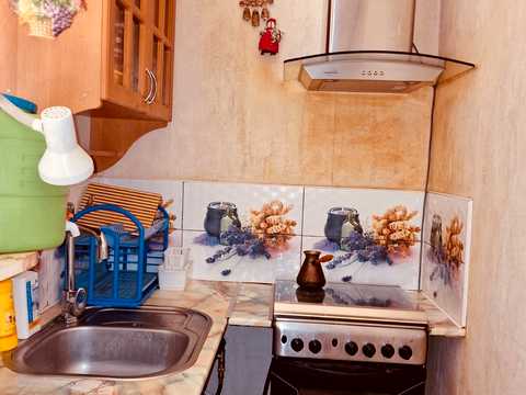 дом по адресу с. Лютеж, Приморская