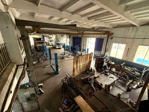 комерційна за адресою Чорних Запорожців вул. (Бориса Кротова), 24