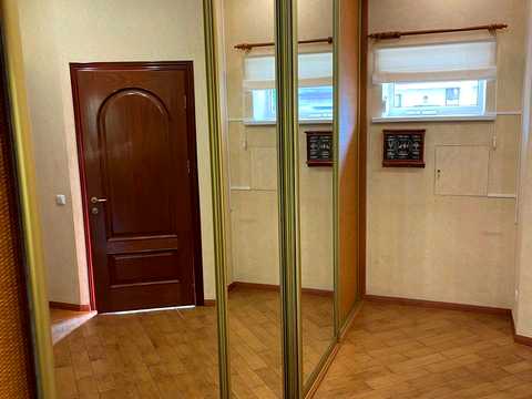 дом по адресу Киев, Смородиновая ул.