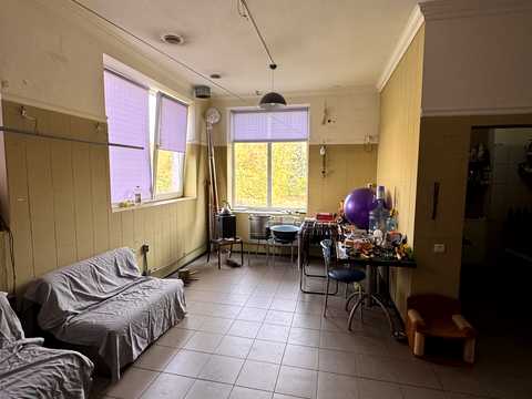 комерційна за адресою Кривий Ріг, Всебратське-2 вул., 65В