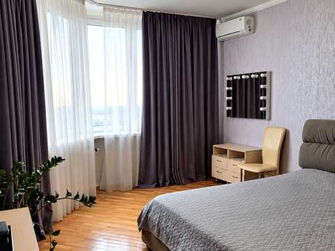 квартира за адресою Олени Пчілки вул., 2