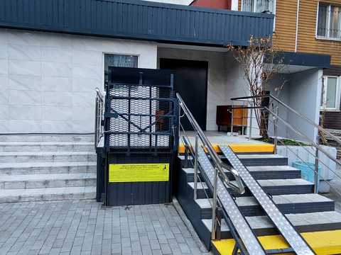 квартира за адресою Київ, Анни Ахматової вул., 43
