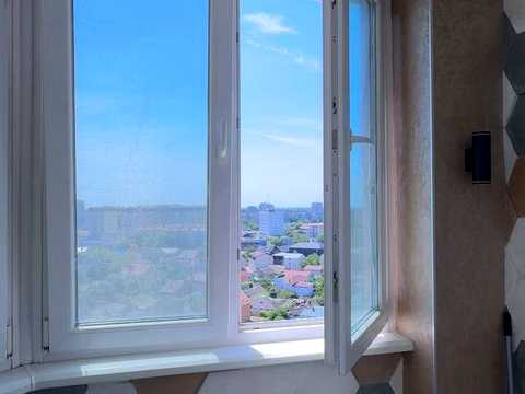 квартира за адресою Жаботинського вул. (Пролетарская улица), 56а