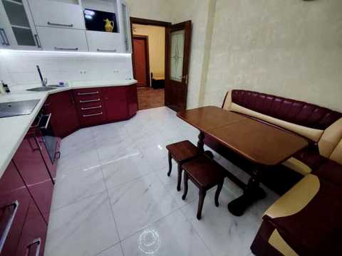 квартира за адресою Михайла Максимовича вул. (Онуфрія Трутенка), 3-Д