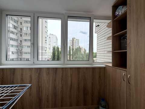 квартира за адресою Андрія Аболмасова вул. (Панельна), 7