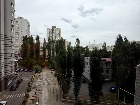 квартира за адресою Андрія Аболмасова вул. (Панельна), 7