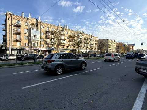 квартира за адресою Науки просп. (Леніна), 13