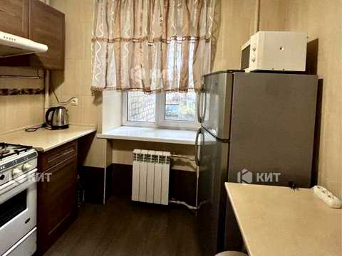 квартира за адресою Гімназійна набережна вул. (Червоношкільна набережна), 12