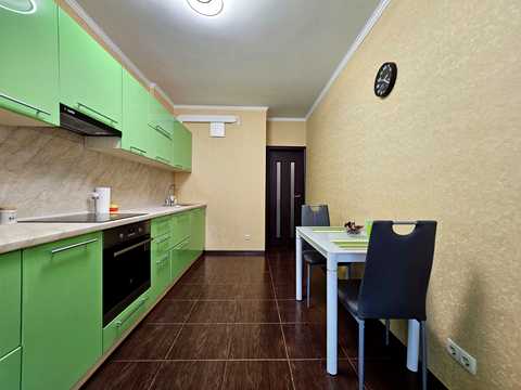 квартира за адресою Івана Крамського вул., 9