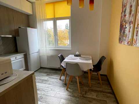 квартира за адресою Загорівська вул. (Багговутівська), 1-В