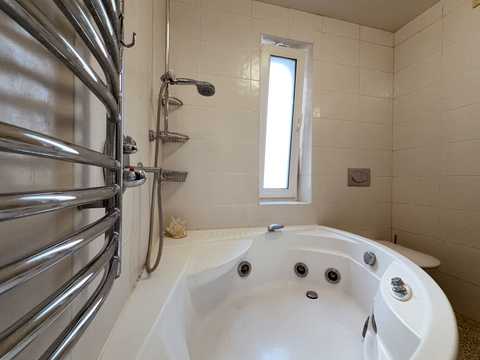 квартира за адресою Тарасівська вул., 20