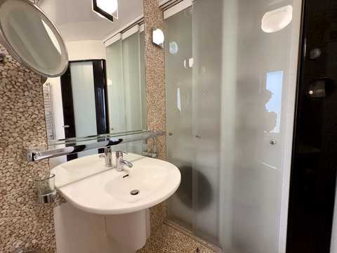 квартира за адресою Тарасівська вул., 20