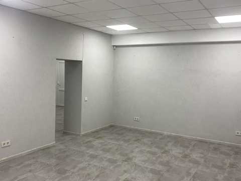 комерційна за адресою Жасминова вул., 11