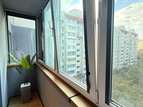 квартира за адресою Добровольців вул. (Маршала Говорова), 3