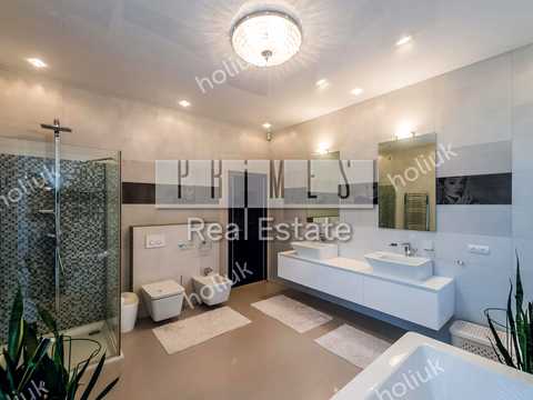 дом по адресу с. Стоянка, Лісна ул.